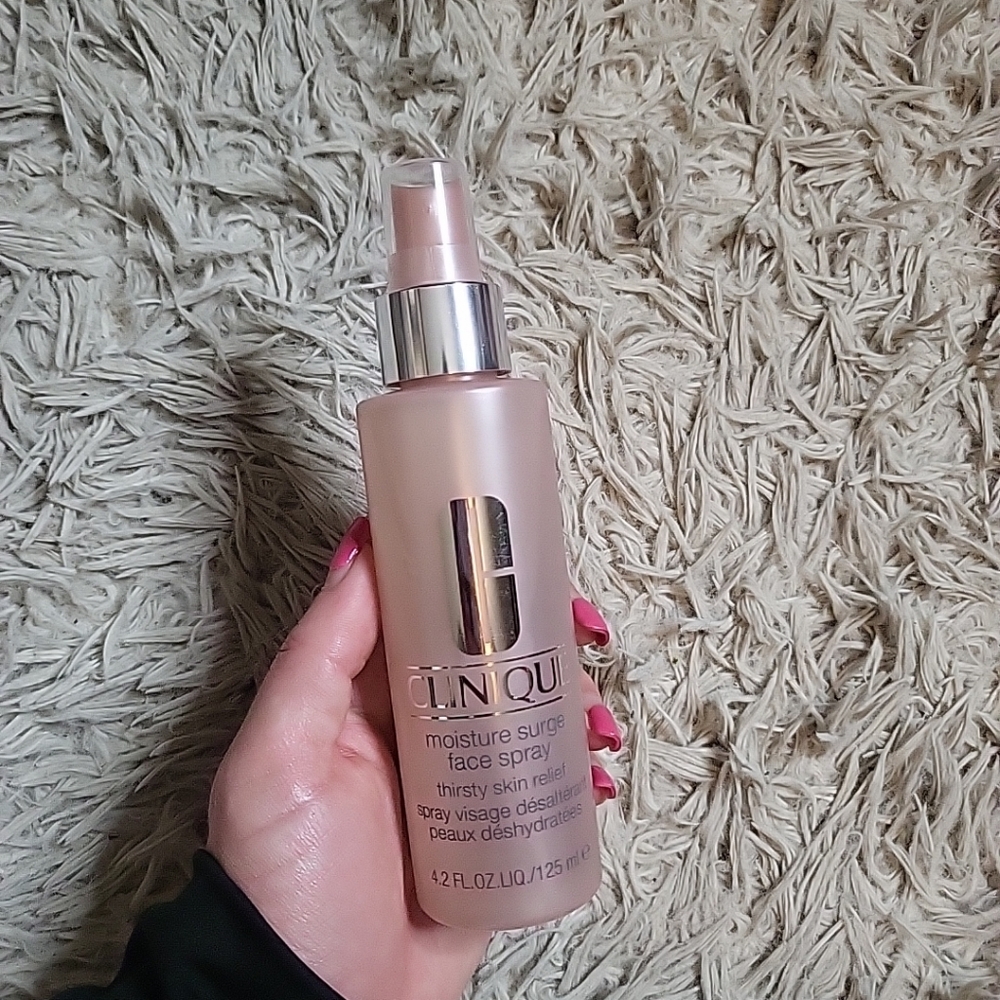Clinique Moisture Surge Face Spray Thirsty Skin Relief 4.2 fl oz / 125mL New ✨️